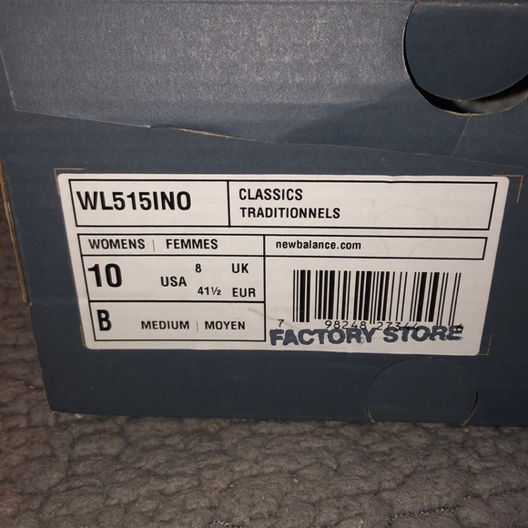 New balance shoes - Picture 3 of 5